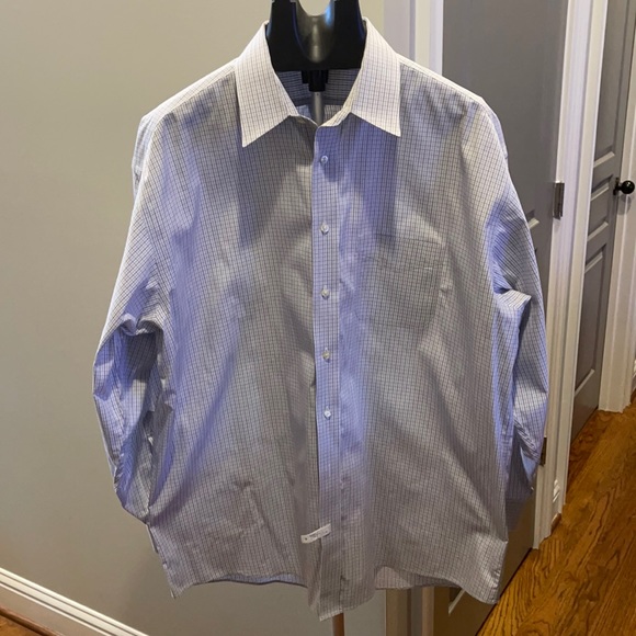 Jos. A. Bank Traveler’s Collection - Picture 1 of 3